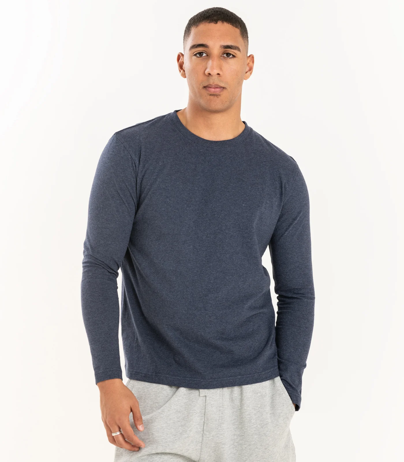 Organic Cotton Men’s Basic Long Sleeve Top (3 Pack) - Image 4