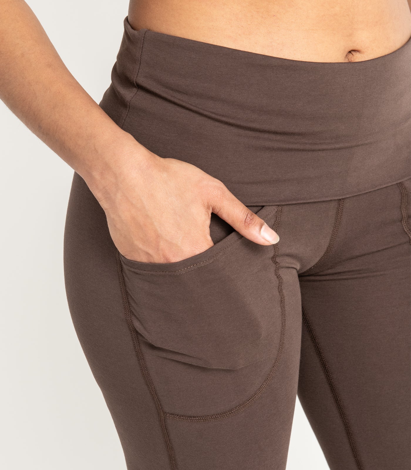 Organic Cotton Pocket Wide Leg Leggings - Last Chance - Image 4