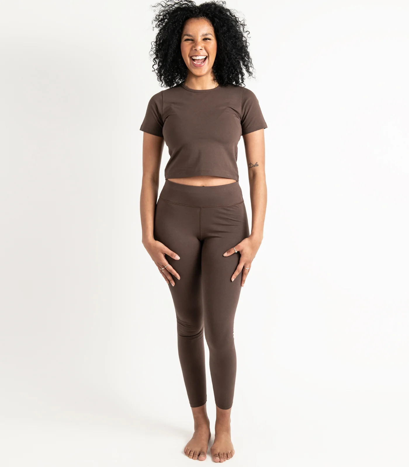 Organic Cotton Short Sleeve Fitted Crop Top - Last Chance - Image 5