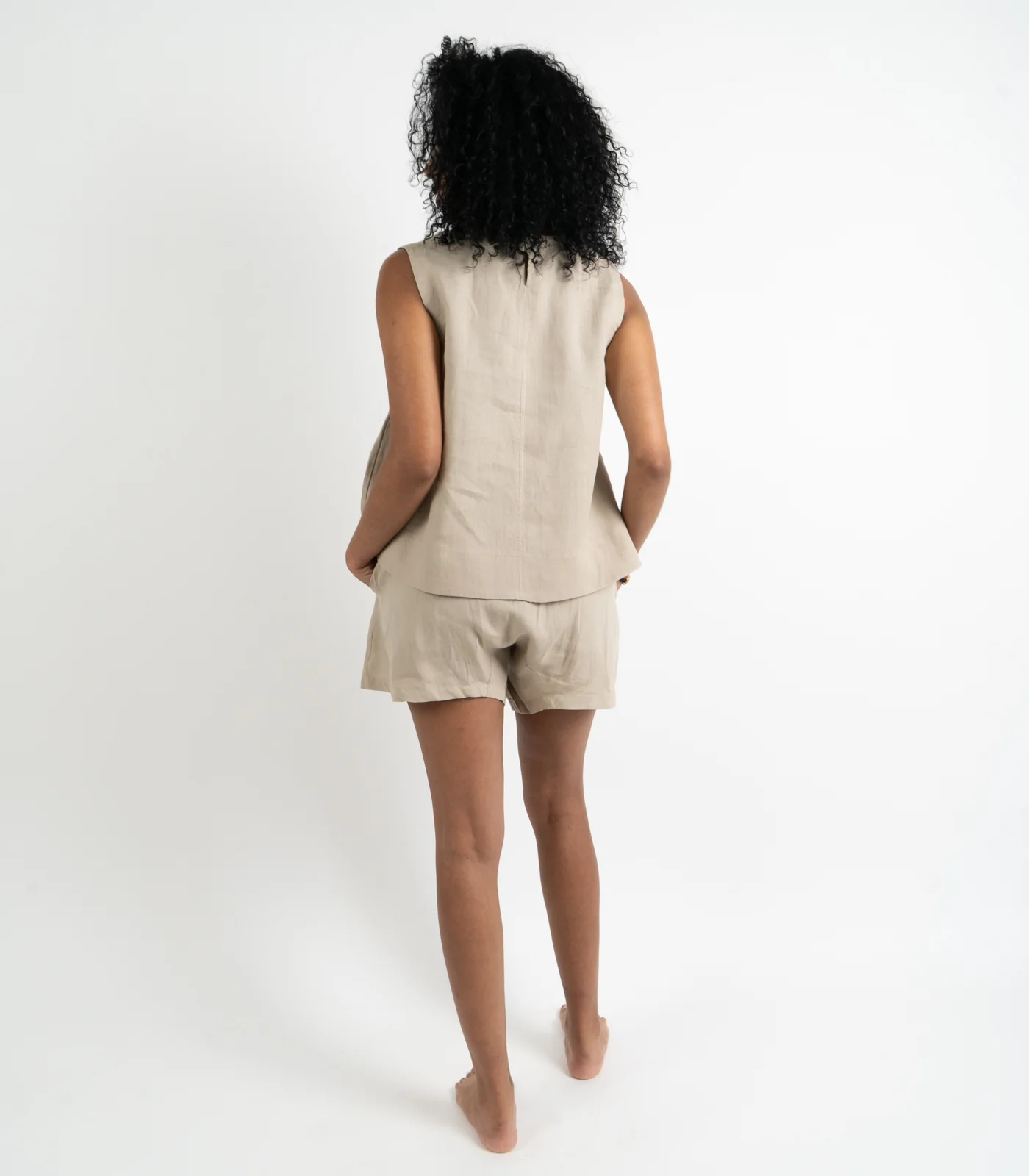 Organic Linen Boxy Lounge Shorts - Image 24
