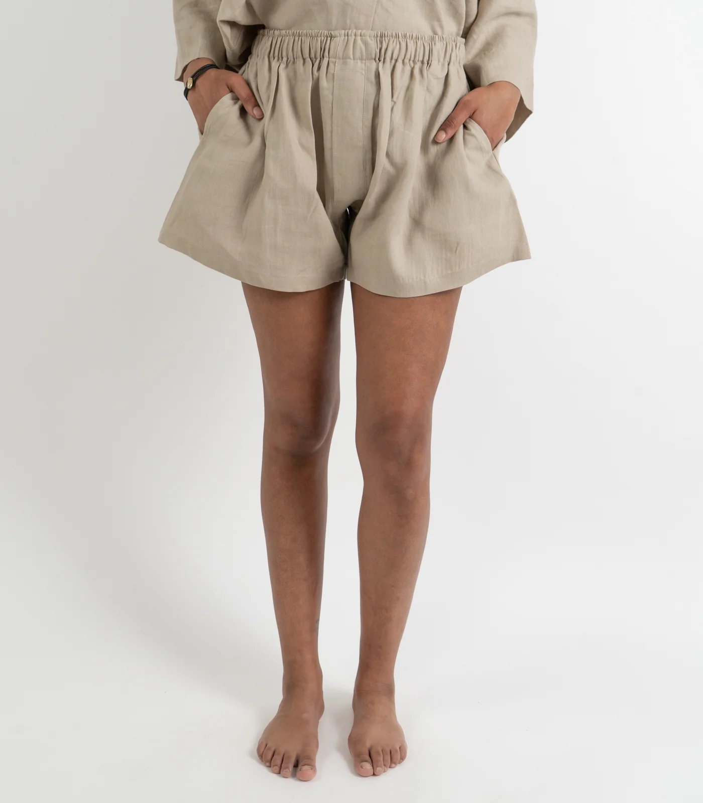Organic Linen Boxy Lounge Shorts - Image 14