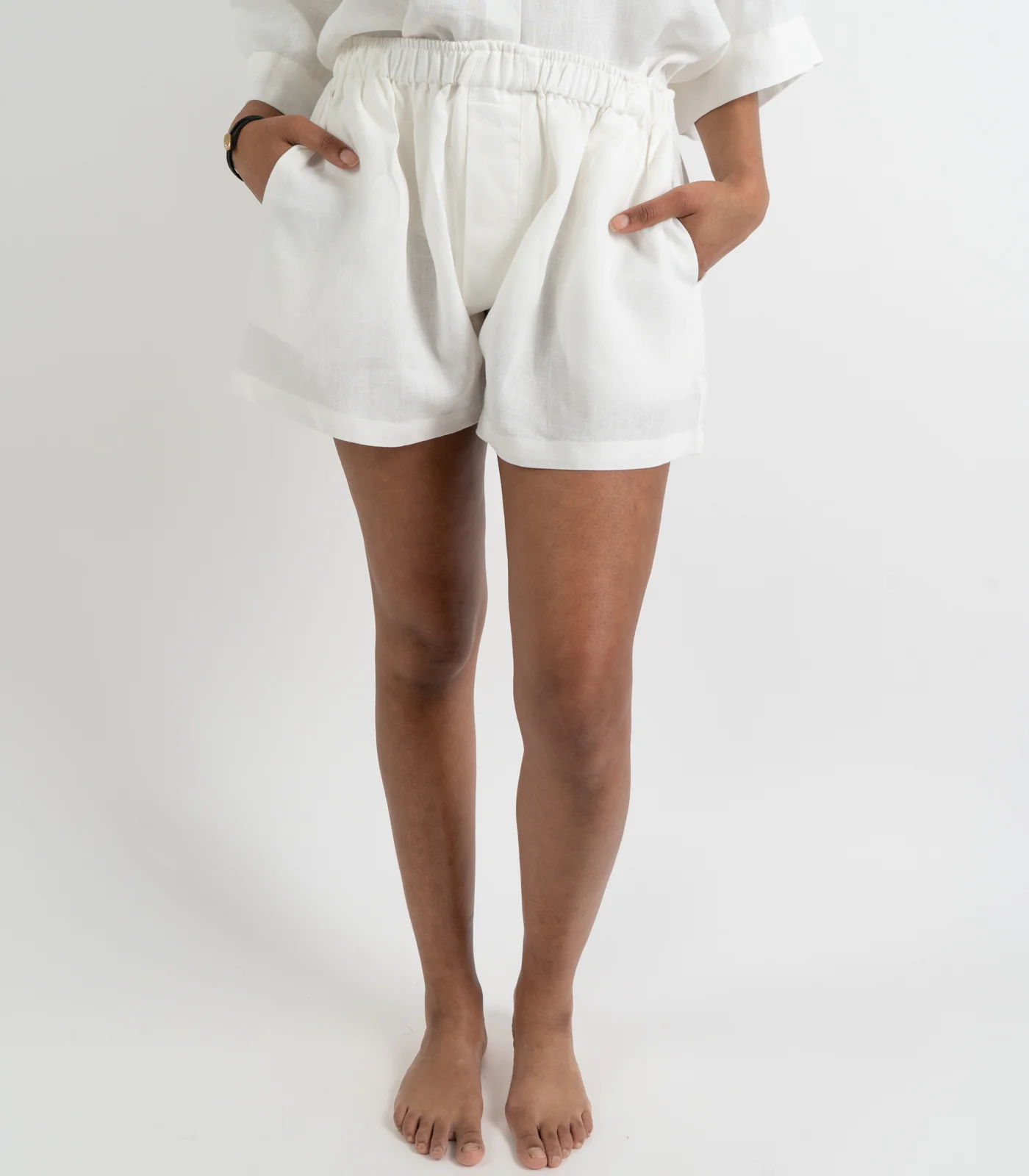 Organic Linen Boxy Lounge Shorts - Image 25