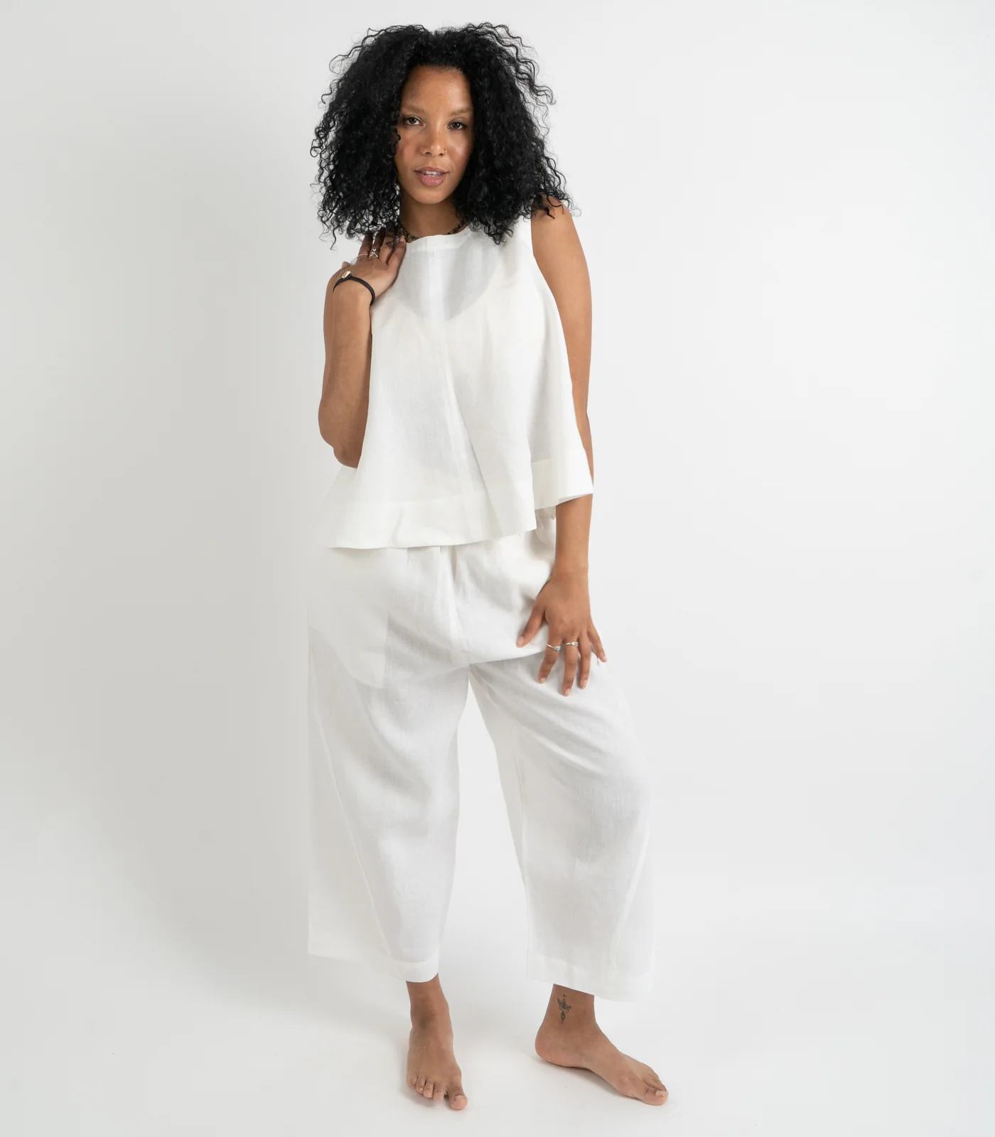 Organic Linen Balloon Lounge Pants & Sleeveless Lounge Shirt - Image 25