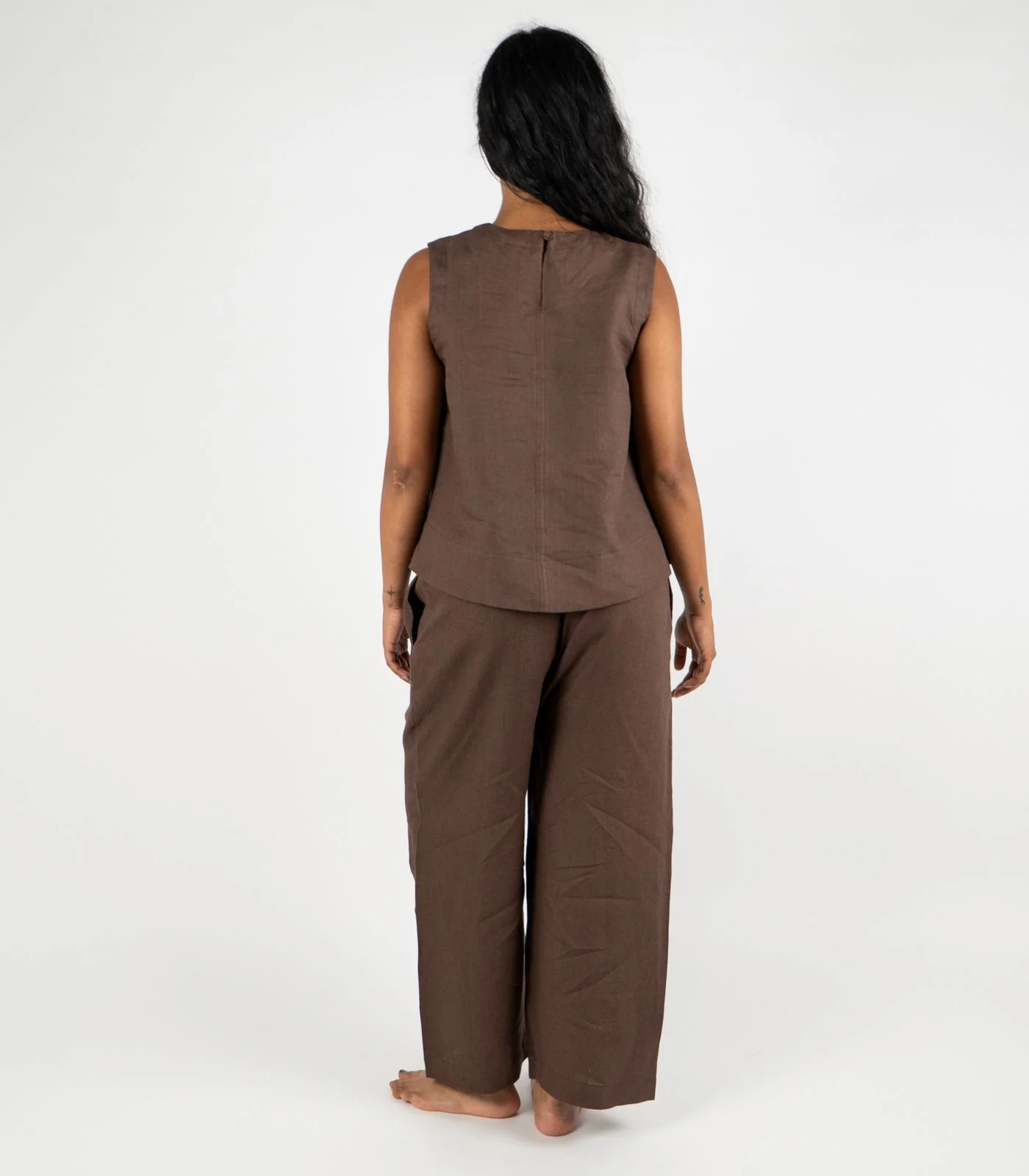 Organic Linen Balloon Lounge Pants & Sleeveless Lounge Shirt - Image 7