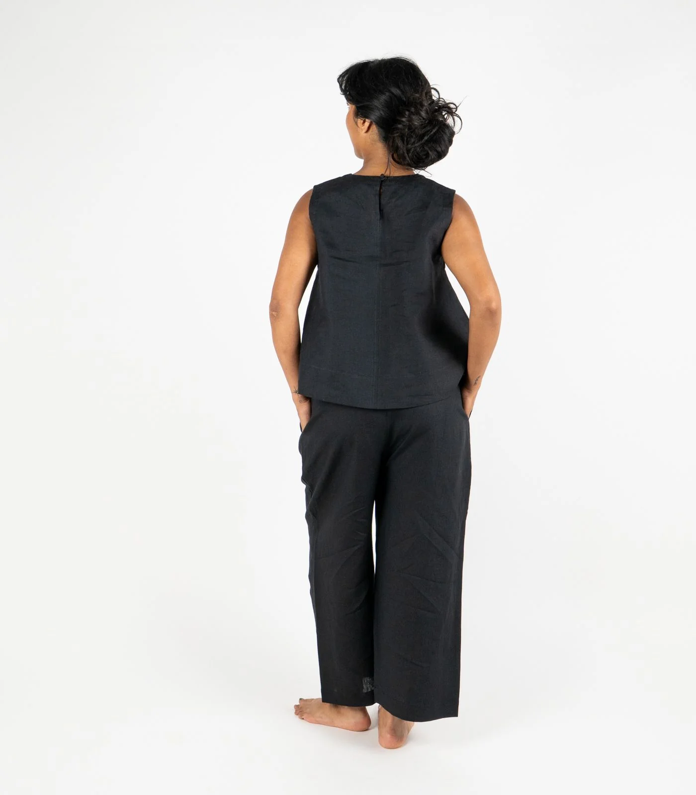 Organic Linen Sleeveless Lounge Shirt (2 Pack) - Image 8