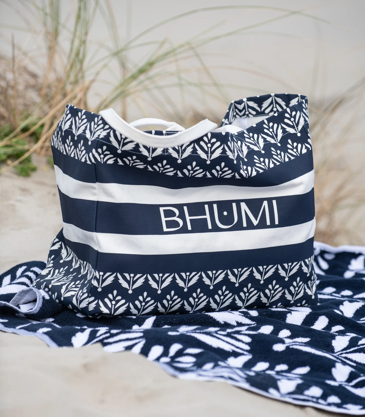 Organic Cotton Tote Bag - Navy - Image 5